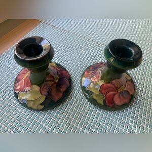 Vintage England Moorcroft Art Pottery Candlestick Hibiscus on green